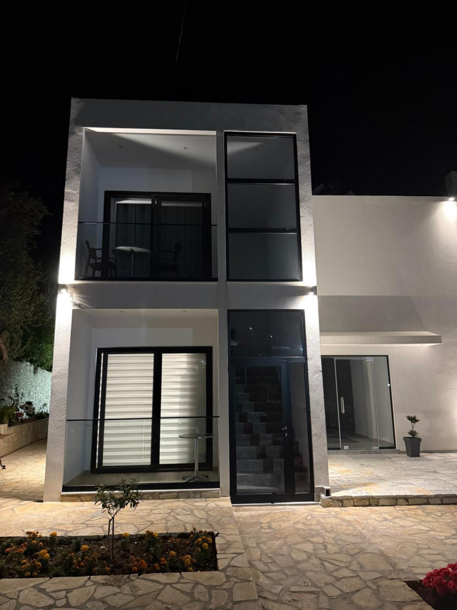 Villa Thomas Dhërmi 外观 照片