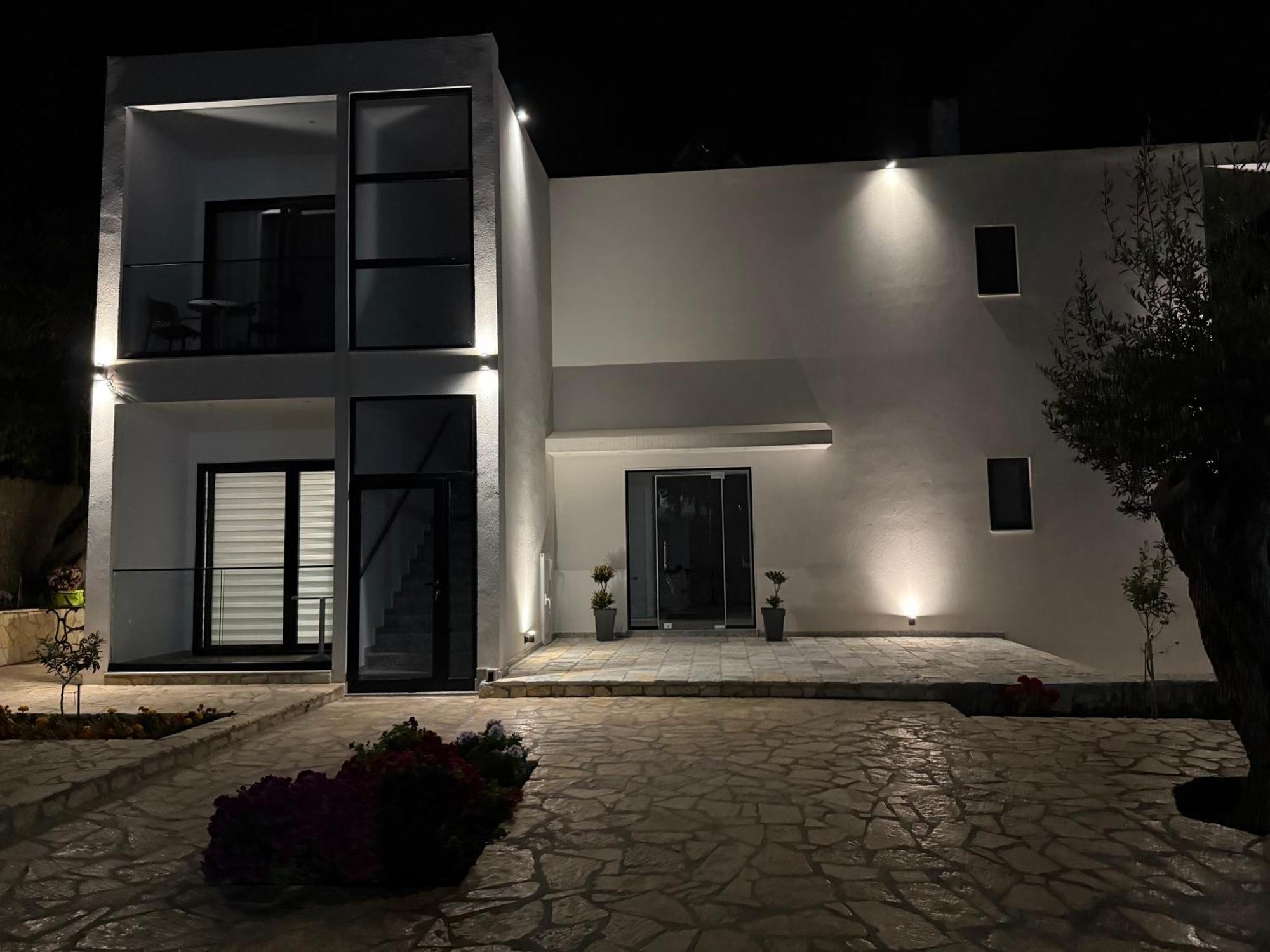 Villa Thomas Dhërmi 外观 照片